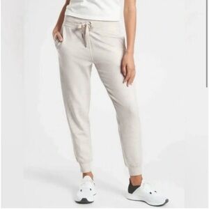 Athleta Balance Jogger Sweatpants in Ivory Active Workout Casual Women's Large